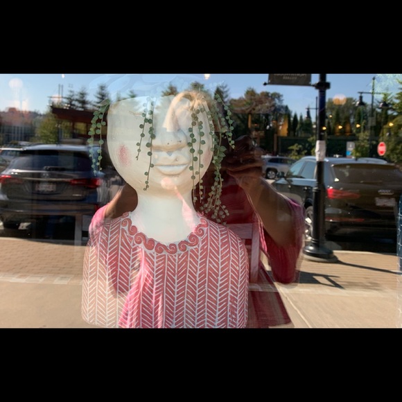 Meet your Posher, Brenda - Picture 1 of 1